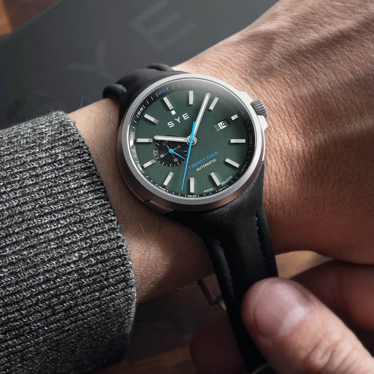 SYE MOT1ON Automatic [Bullitt] Titane